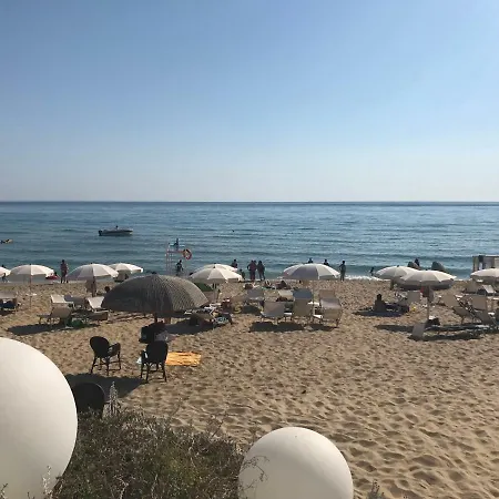 度假居 Sole Terra E Mare Casa Chiara *